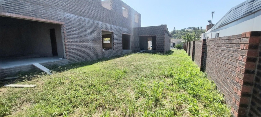 6 Bedroom Property for Sale in Sunrise On Sea Eastern Cape